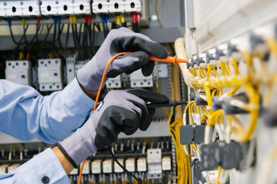 Electrician Werribee For Electrical Services- Local Electrician Werribee